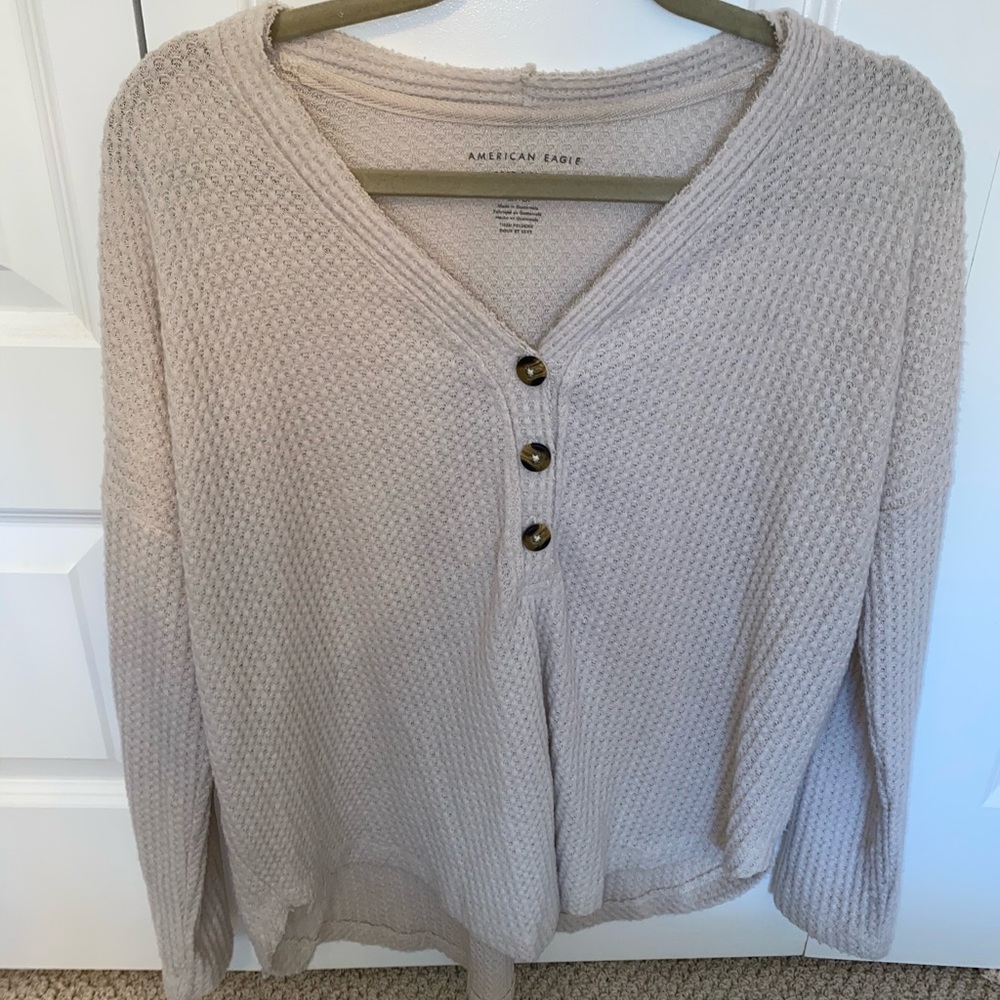American Eagle sweater